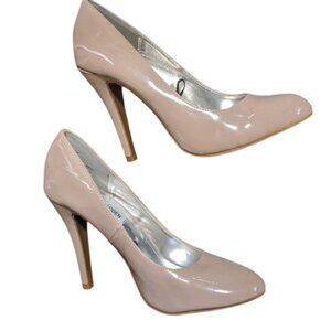 Steve Madden Women's Beige Pumps NWOT
